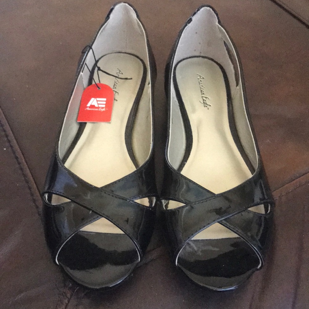Black patent leather flats